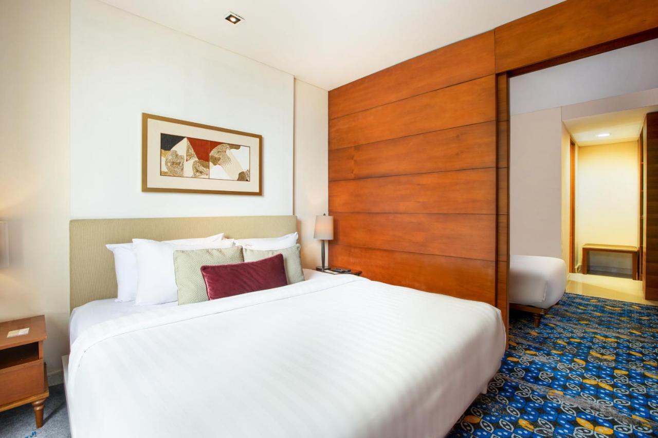 Jambuluwuk Malioboro Hotel Yogyakarta Ngoại thất bức ảnh
